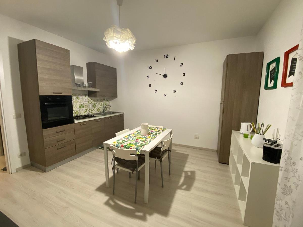 Appartamento A Ragusa Ibla Ni Vicinzinu Luaran gambar